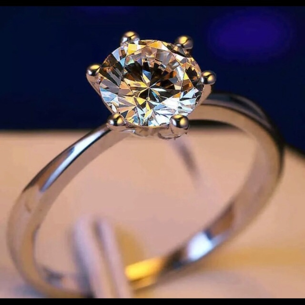 10 KT White Gold Wedding Band Ring